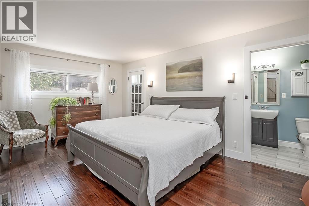 Photo 27 of 2061 Halton Place, Burlington ON