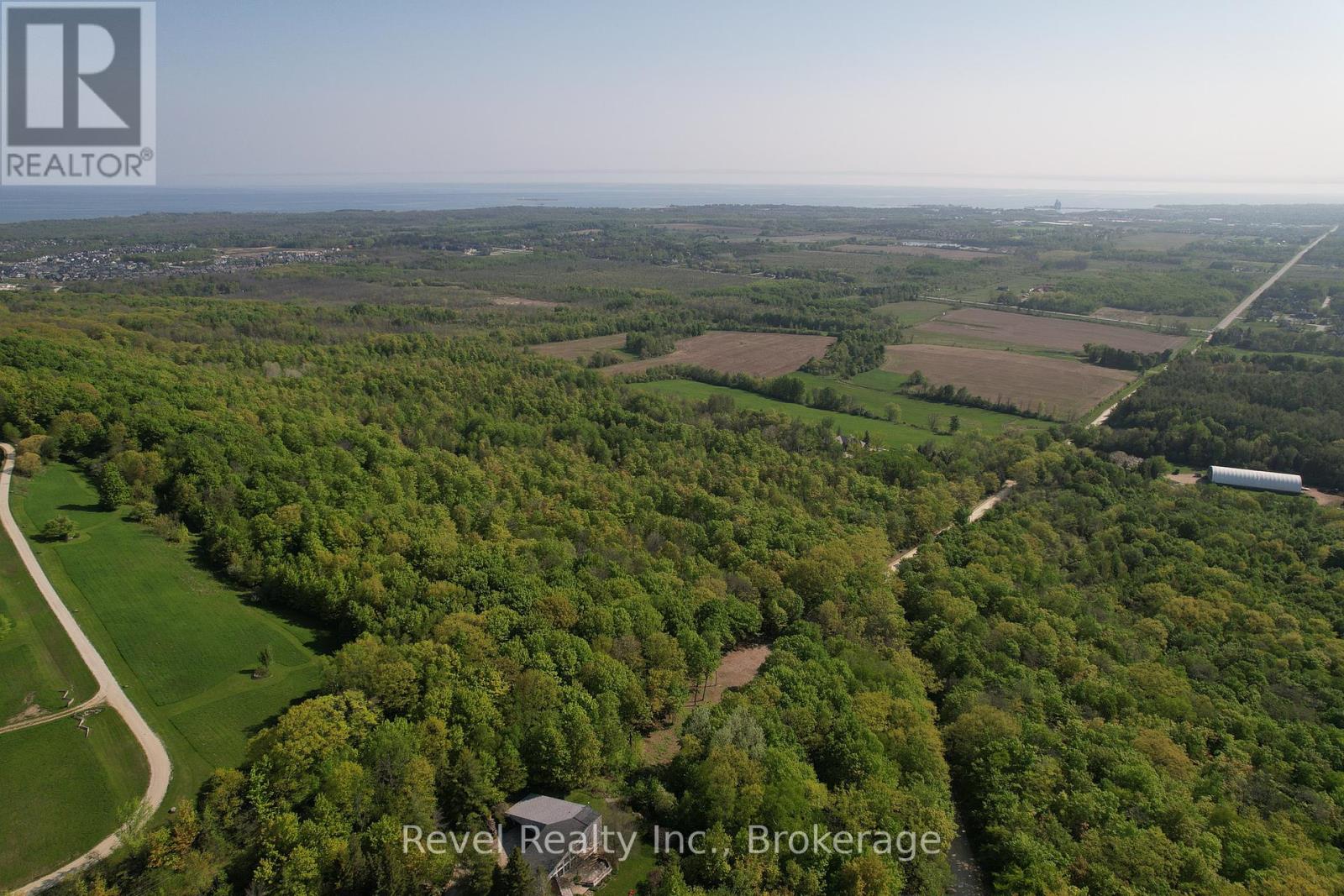 Photo 4 of 609669 12 Th Side Road, Blue Mountains ON