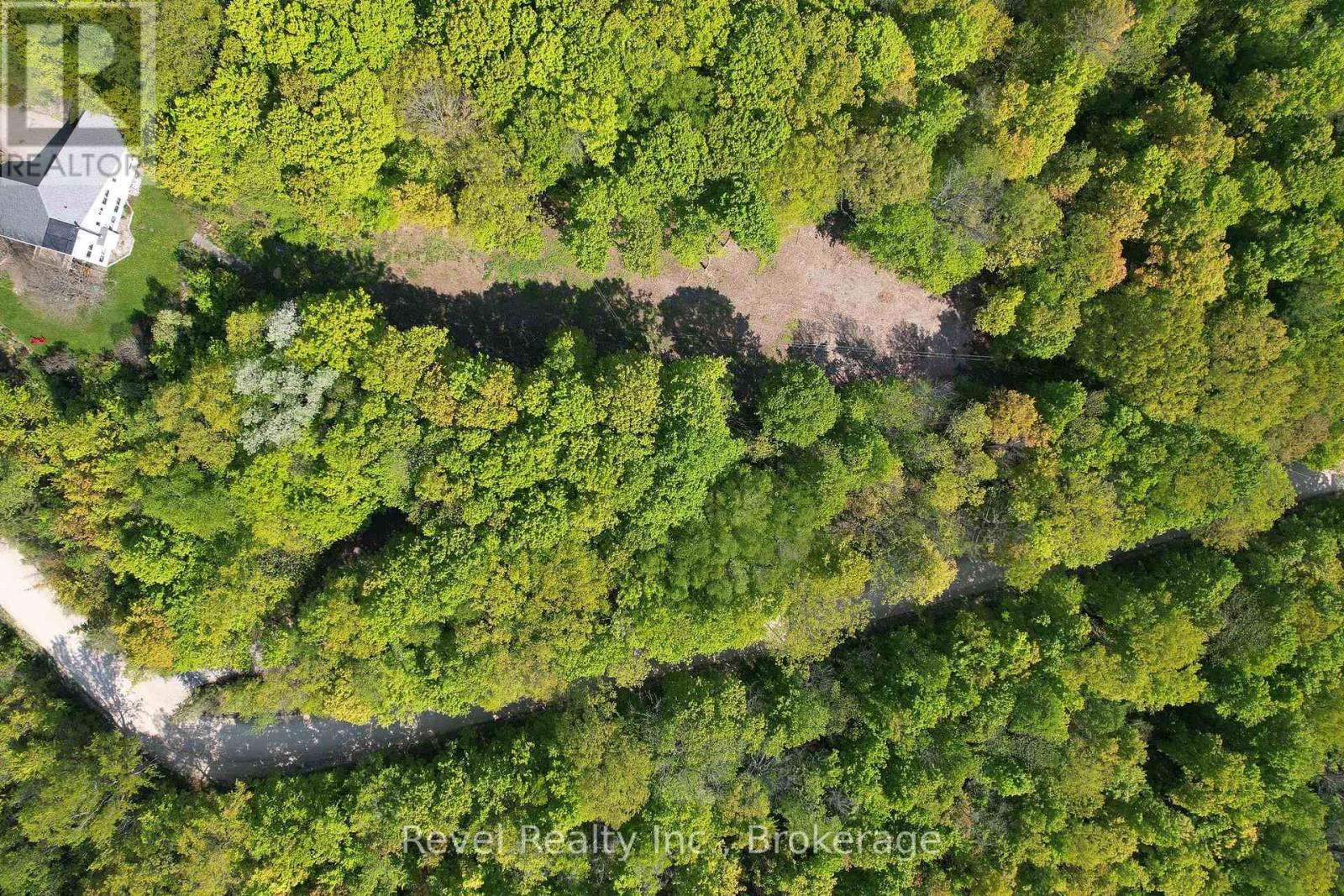 Photo 3 of 609669 12 Th Side Road, Blue Mountains ON