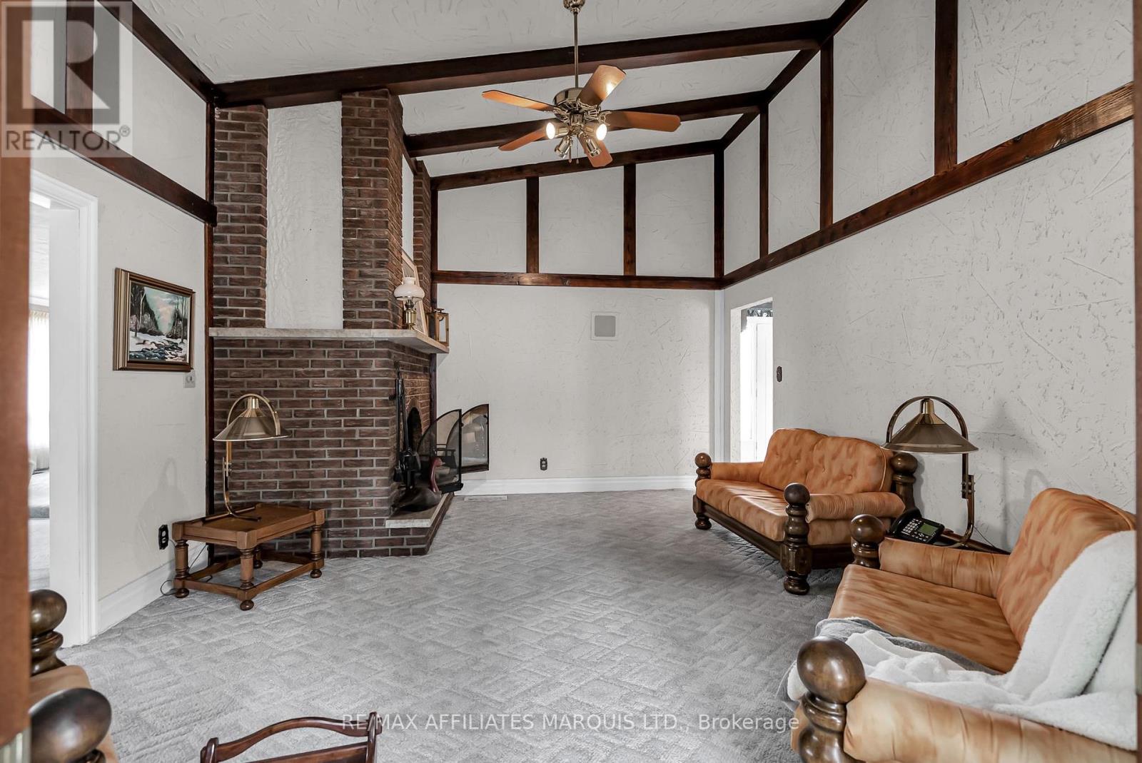 Photo 20 of 2724 Ross Avenue, Cornwall ON