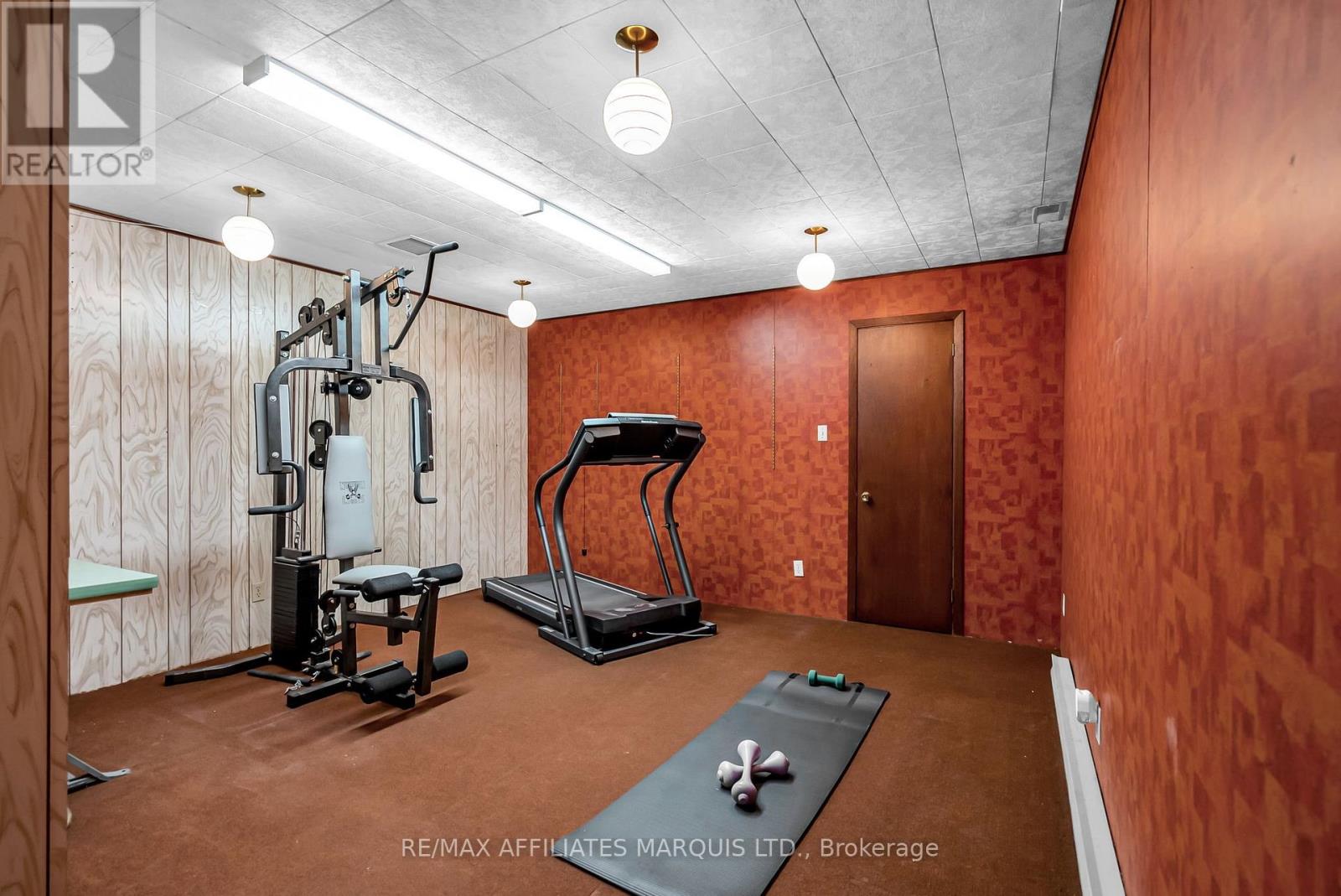 Photo 32 of 2724 Ross Avenue, Cornwall ON