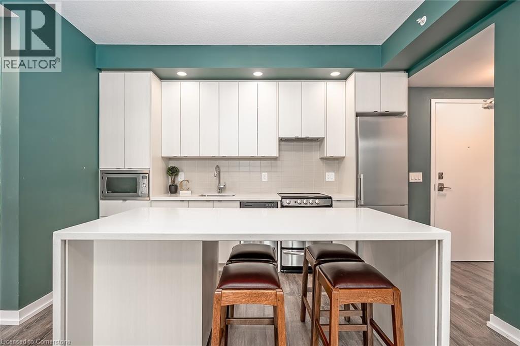 Photo 14 of 457 Plains Road E Unit 302, Burlington ON