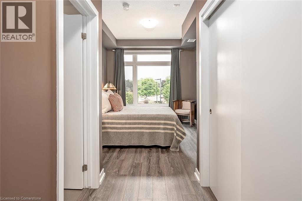 Photo 7 of 457 Plains Road E Unit 302, Burlington ON