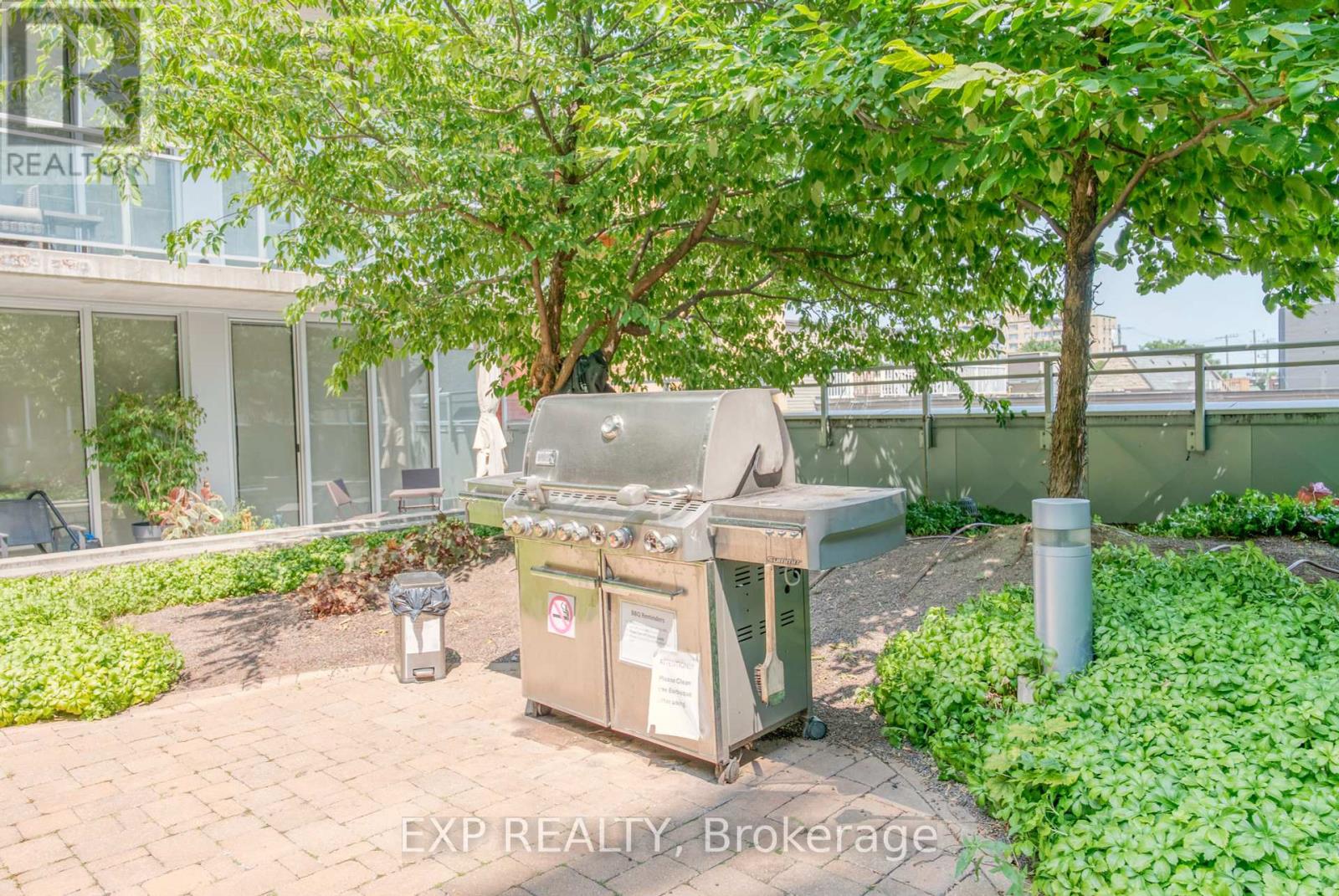 Photo 8 of 321 354 Gladstone Avenue, Ottawa ON