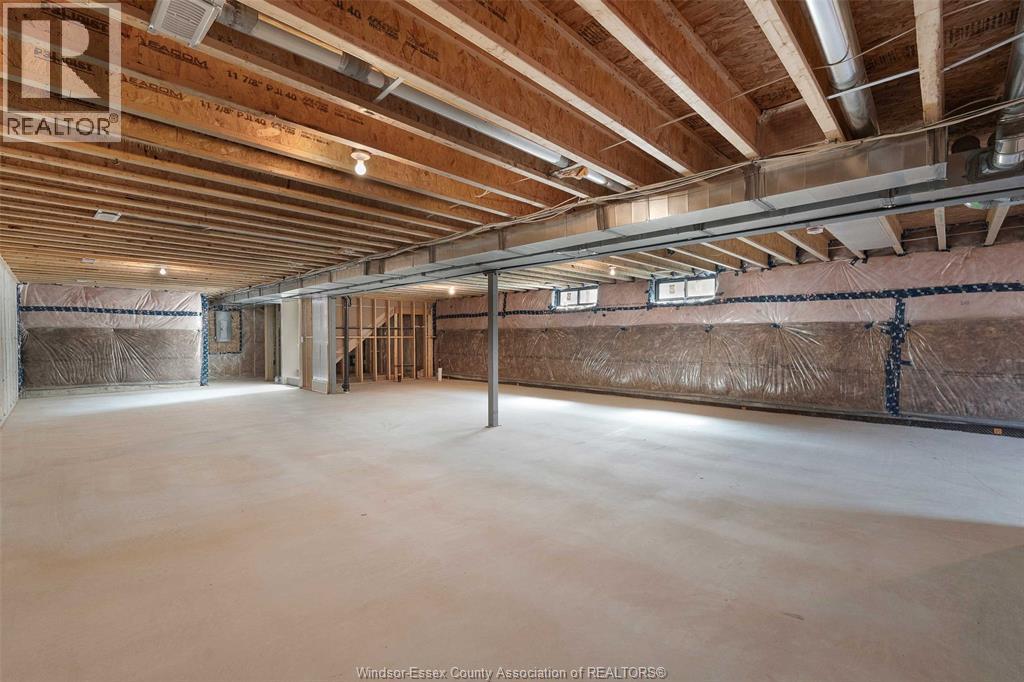 Photo 21 of 638 Lily Mac Boulevard, Windsor ON