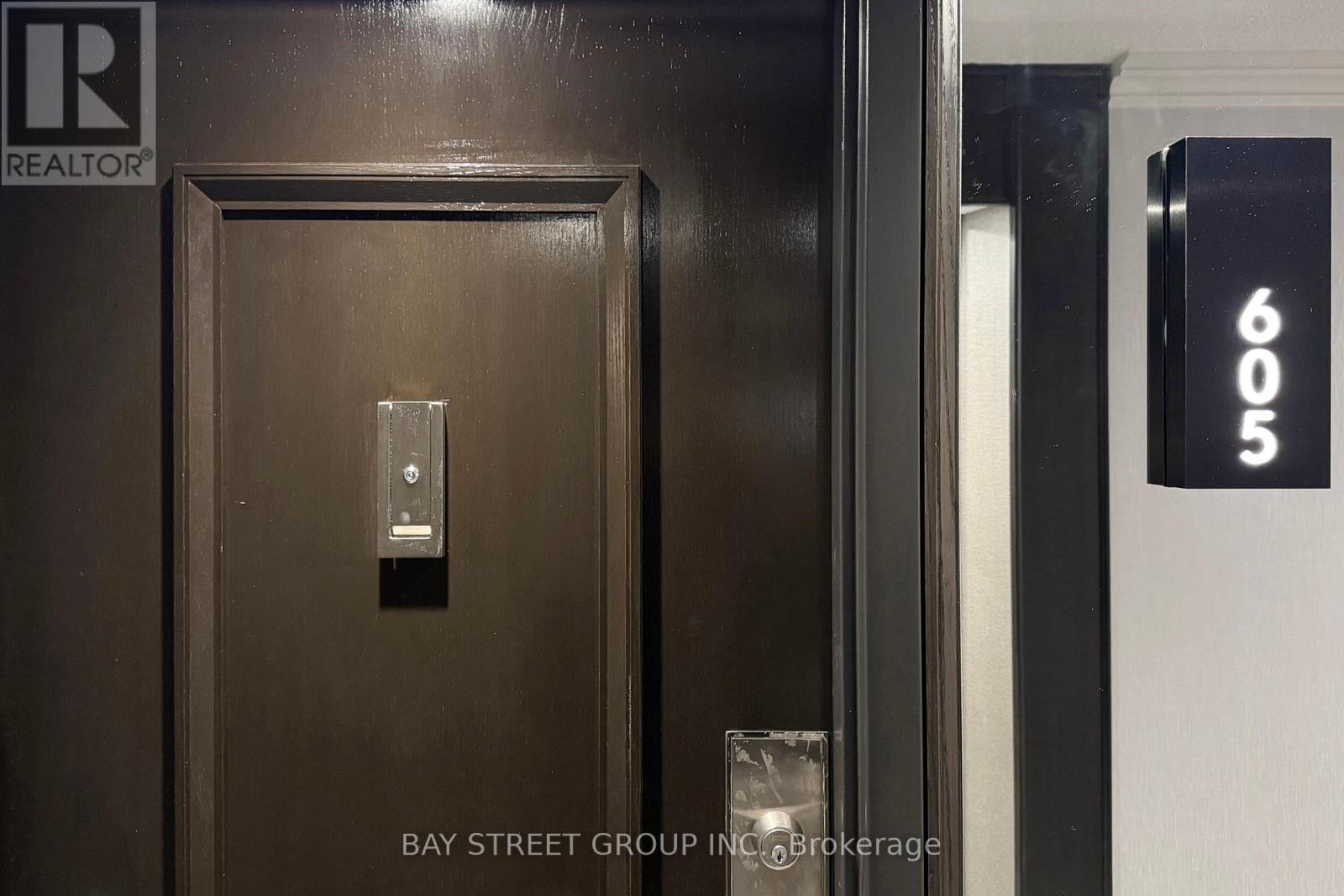 Photo 32 of 605 55 Skymark Drive, Toronto ON