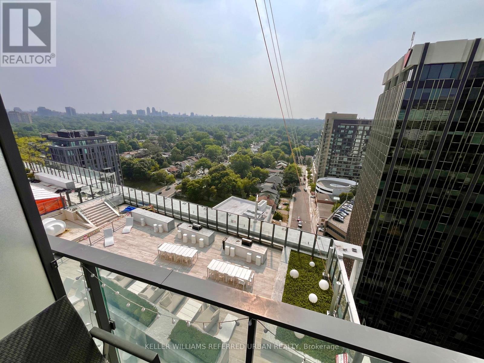 Photo 9 of 2111 5 Soudan Avenue, Toronto ON
