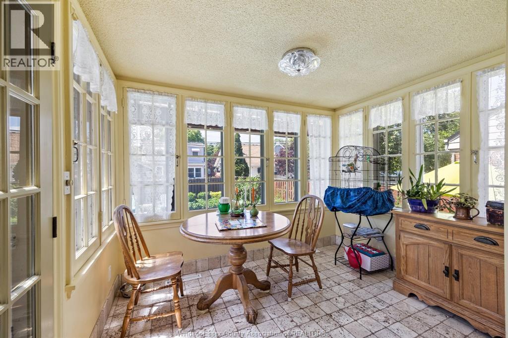 Photo 4 of 2373 Kildare Road, Windsor ON