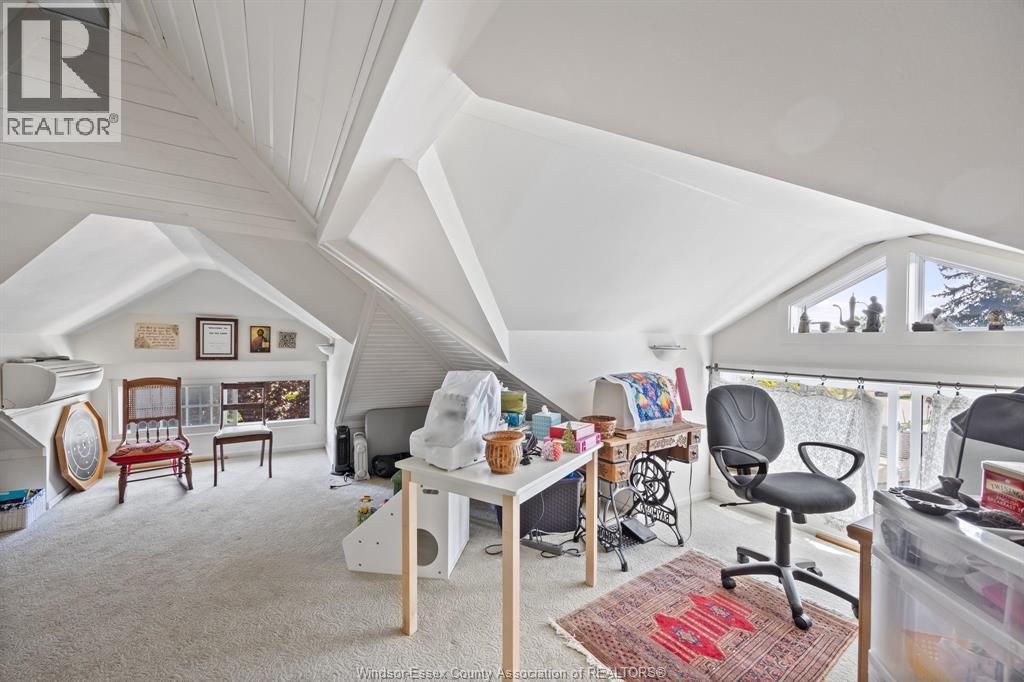 Photo 6 of 2373 Kildare Road, Windsor ON