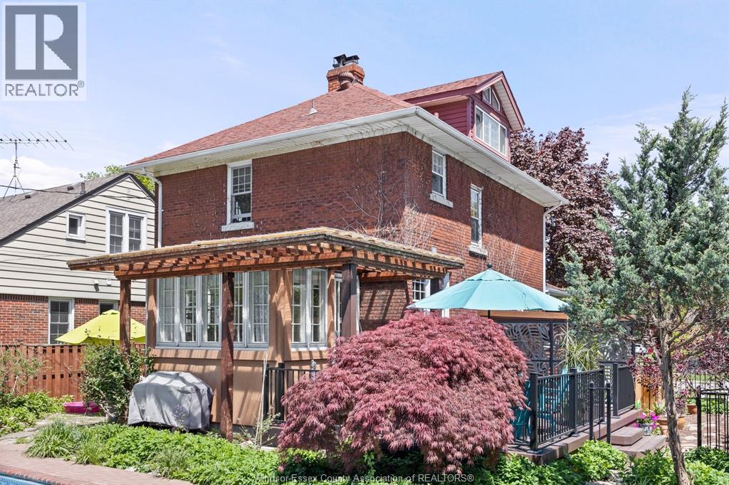 Photo 27 of 2373 Kildare Road, Windsor ON