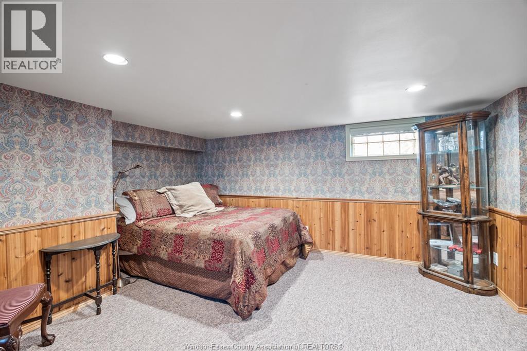 Photo 29 of 2373 Kildare Road, Windsor ON