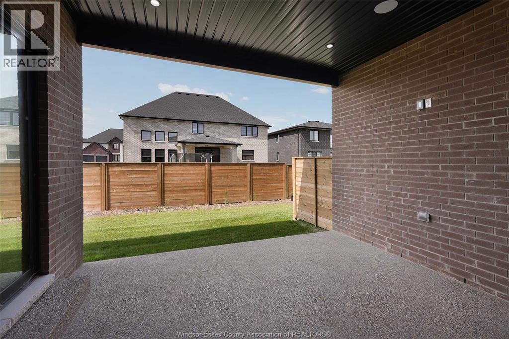 Photo 5 of 638 Lily Mac Boulevard, Windsor ON
