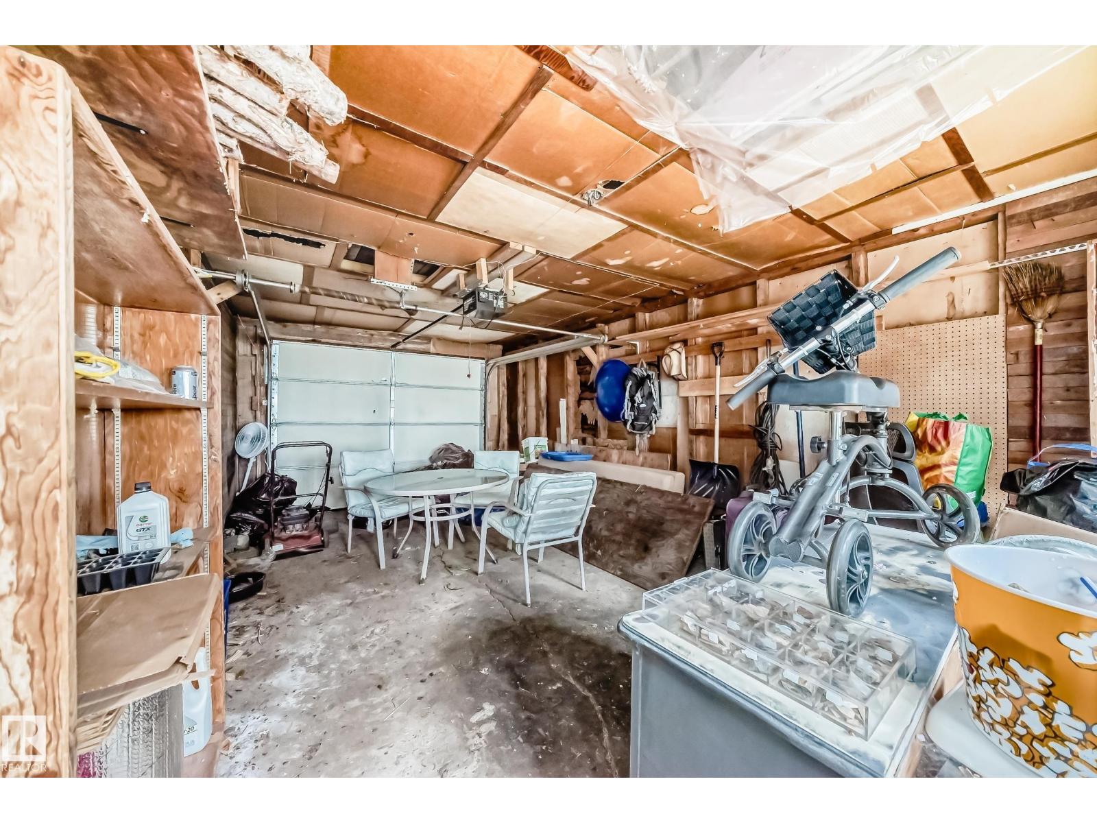 Photo 27 of 8950 80 Av Nw Nw, Edmonton AB