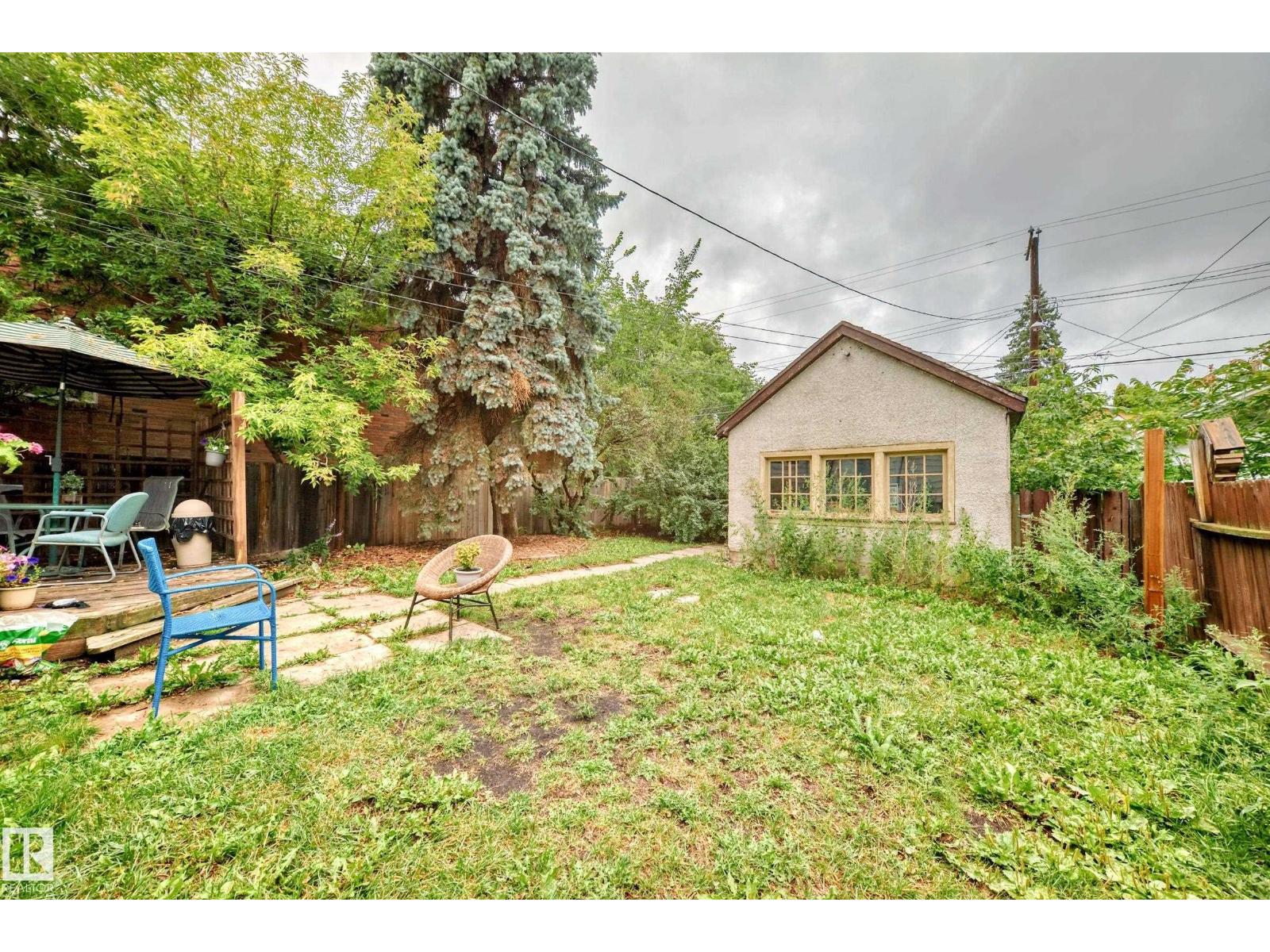 Photo 30 of 8950 80 Av Nw Nw, Edmonton AB