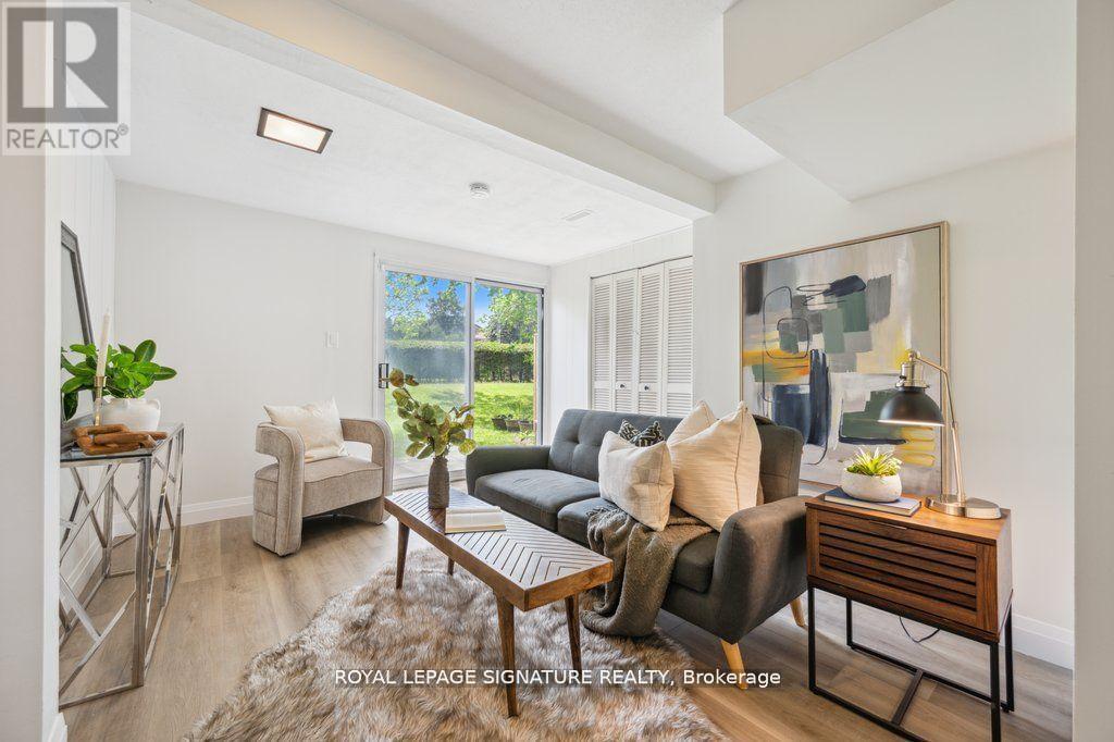 Photo 1 of 1856 John Street, Markham ON
