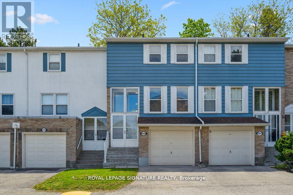 Photo 2 of 1856 John Street, Markham ON
