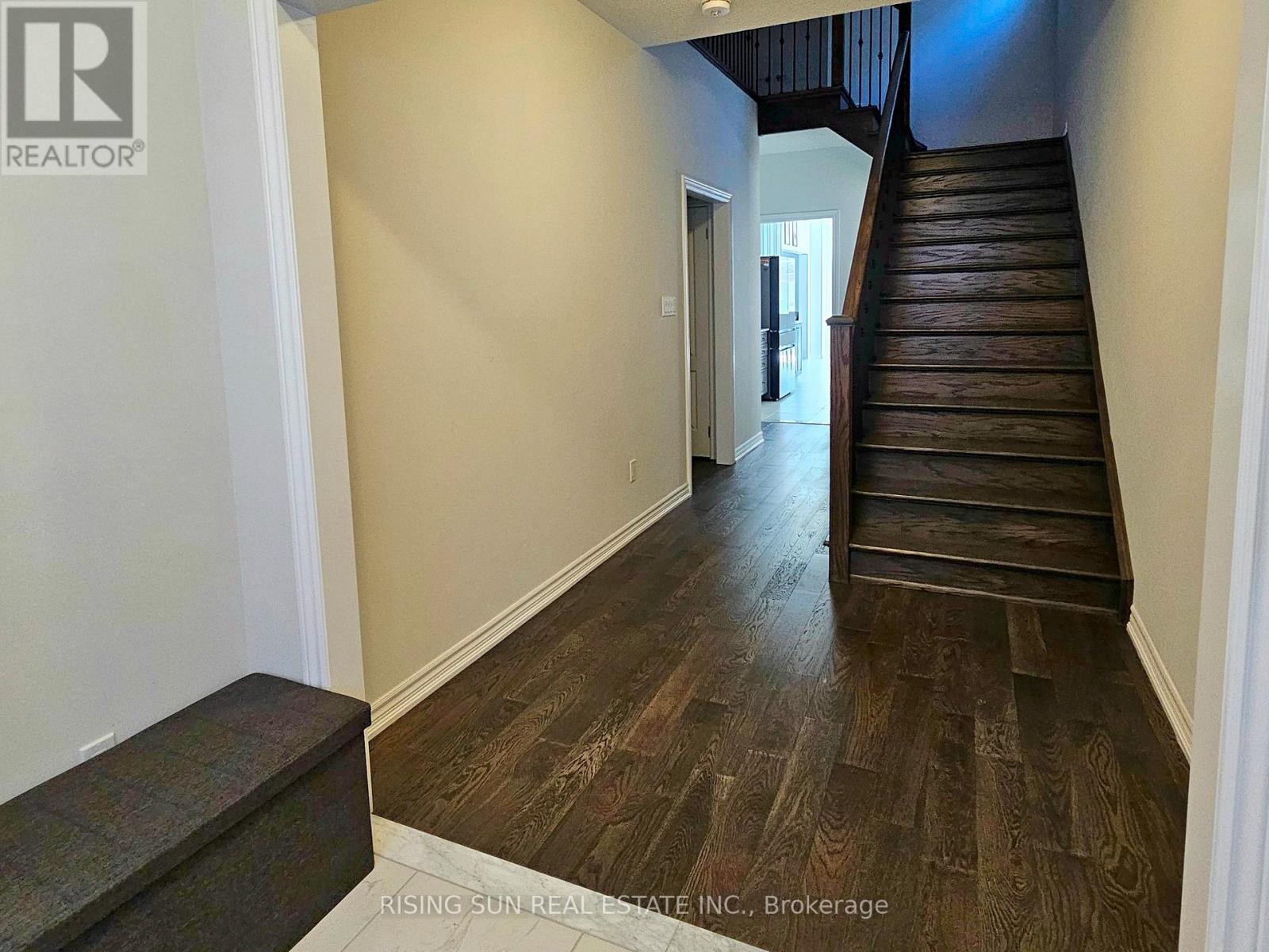 Photo 13 of 89 Palace Street, Thorold ON