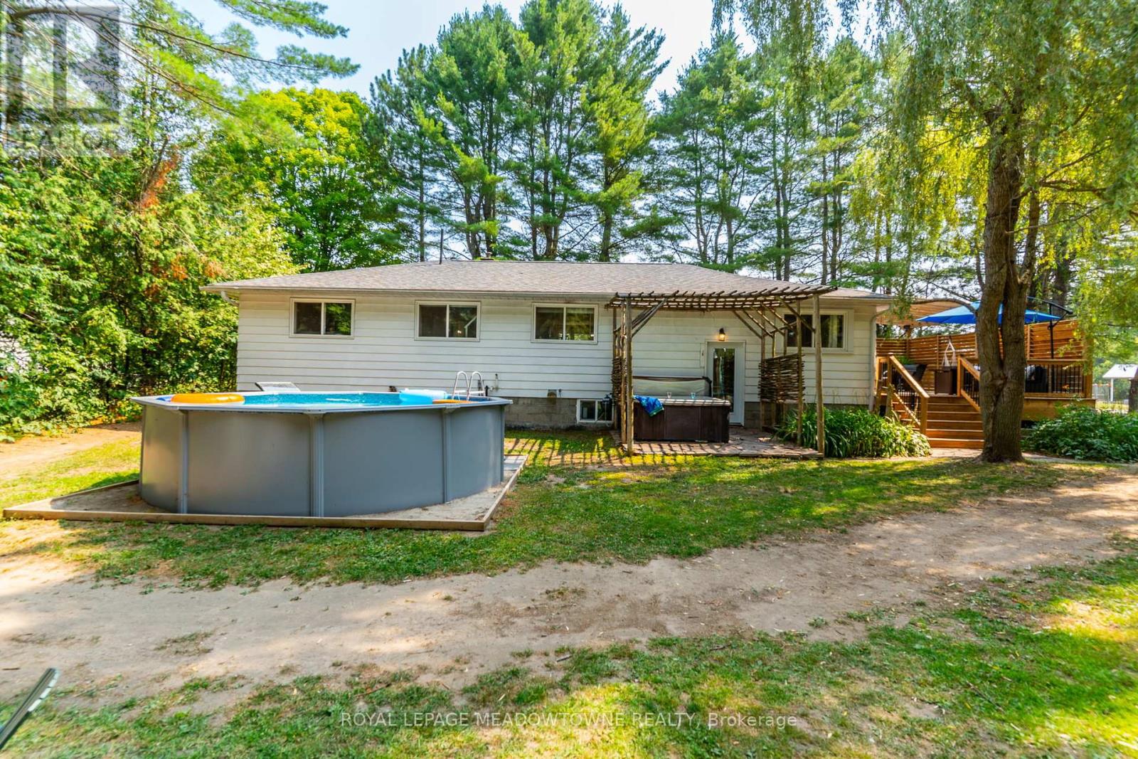 Photo 33 of 185 Bobcaygeon Road, Minden Hills ON