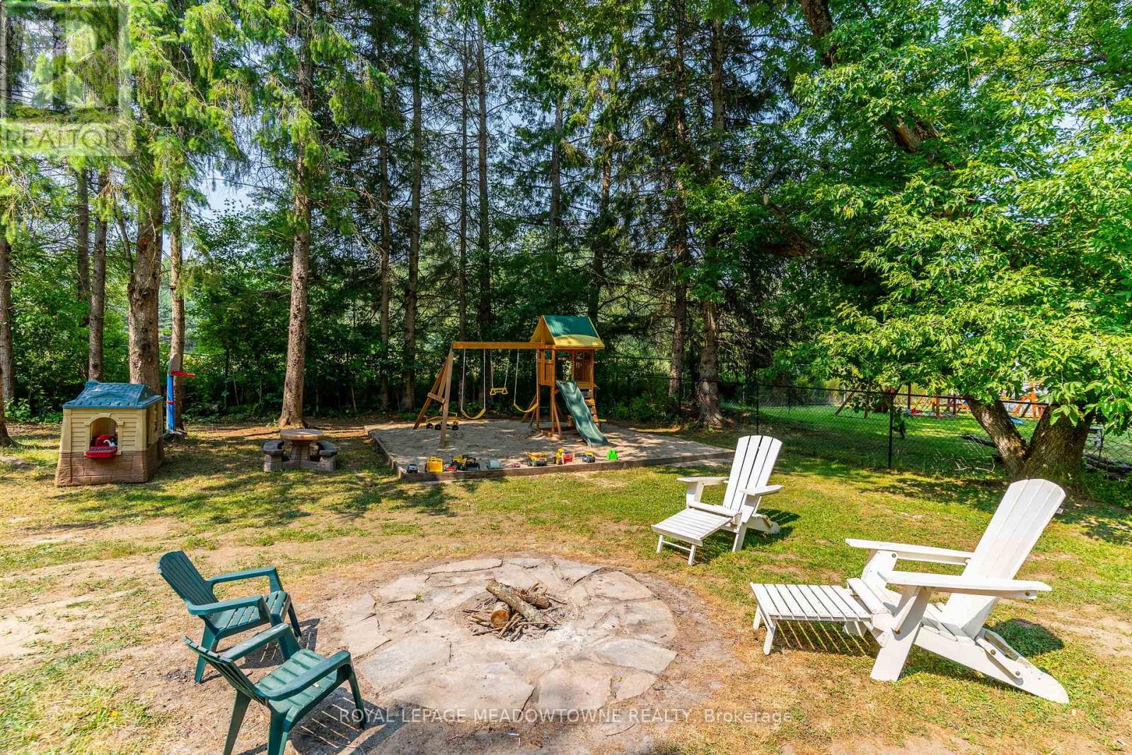 Photo 42 of 185 Bobcaygeon Road, Minden Hills ON