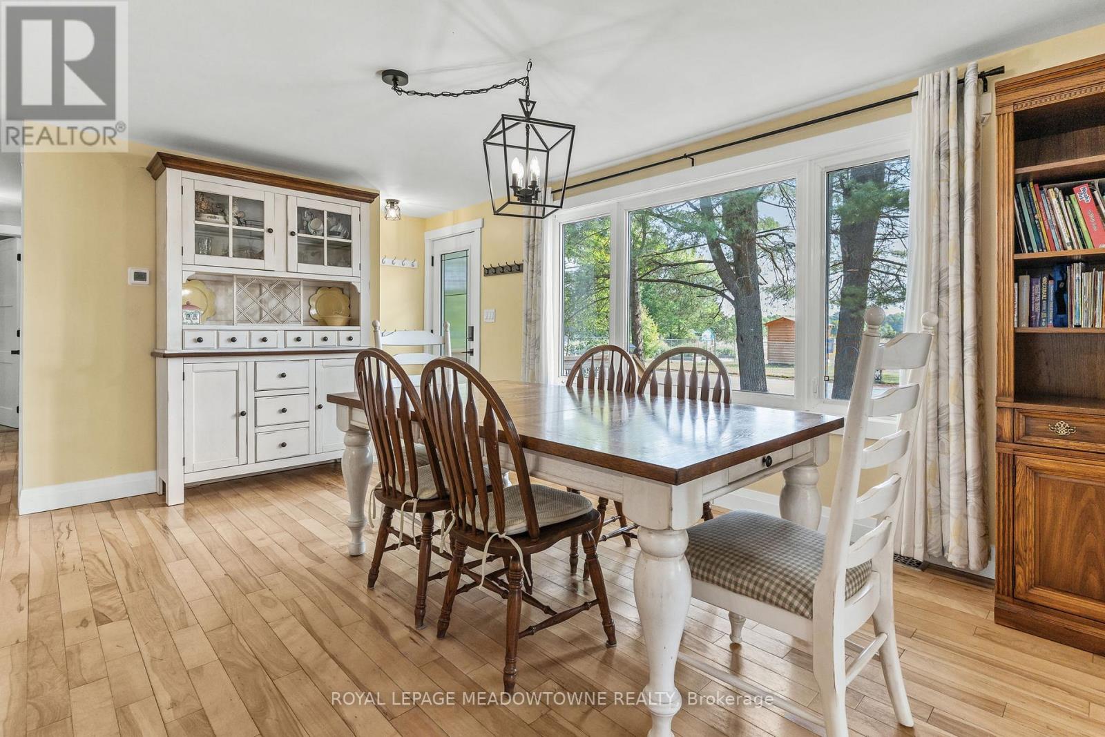 Photo 35 of 185 Bobcaygeon Road, Minden Hills ON