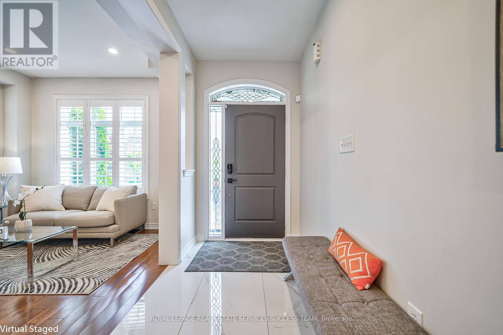 Photo 6 of 5354 Mallory Road, Mississauga ON