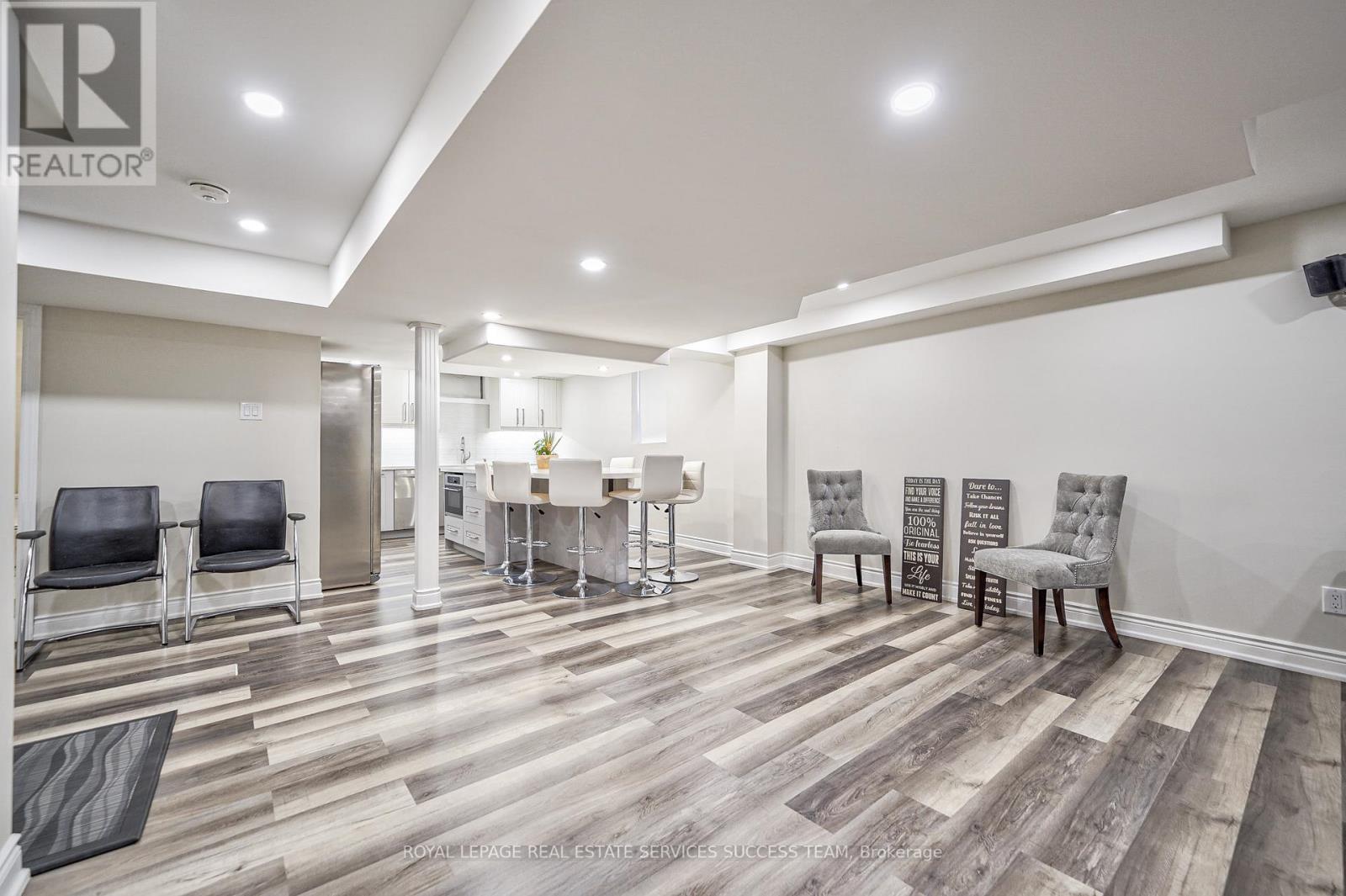 Photo 17 of 5354 Mallory Road, Mississauga ON