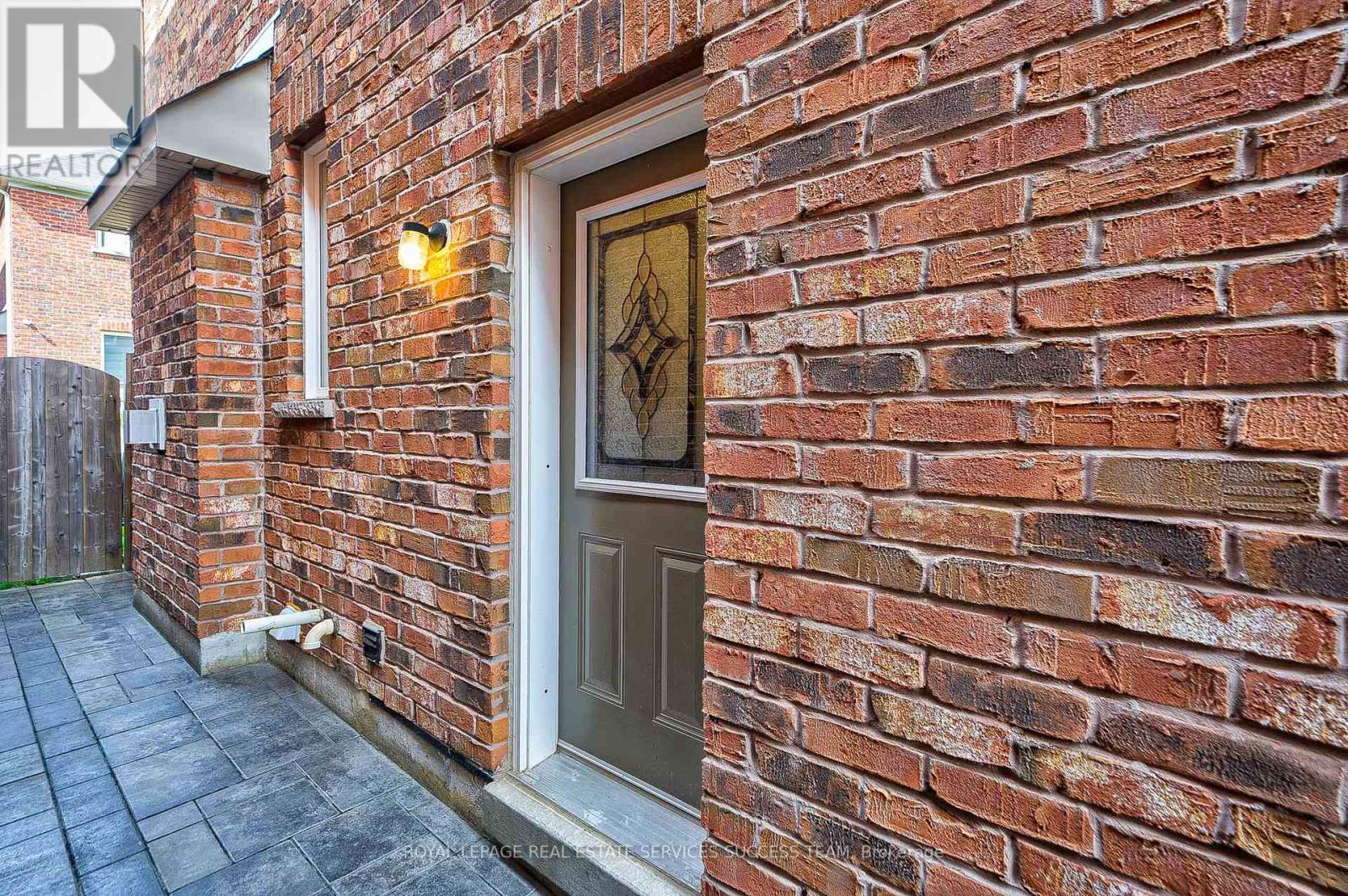 Photo 24 of 5354 Mallory Road, Mississauga ON