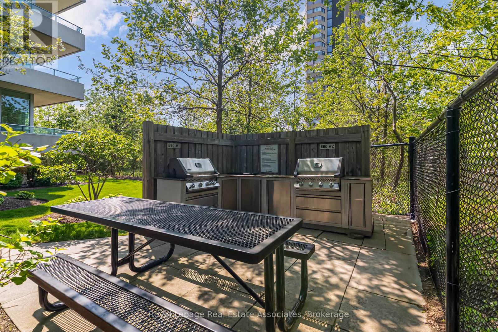Photo 13 of Lph 09 1055 Southdown Road, Mississauga ON