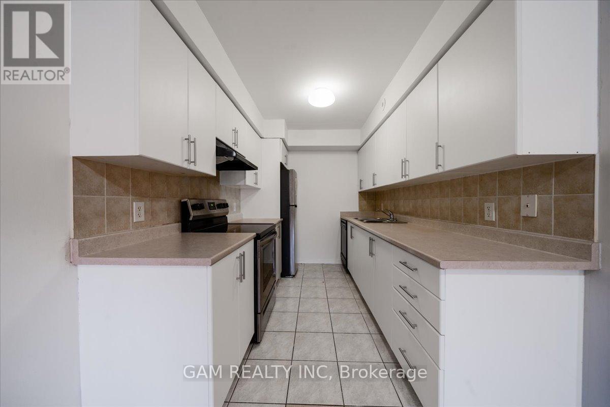 Photo 17 of 316 4975 Southampton Drive, Mississauga ON