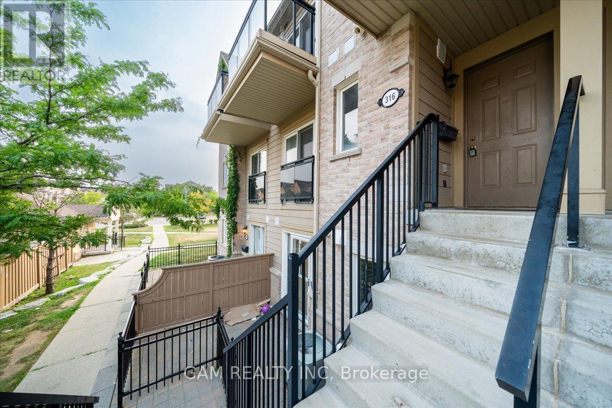 Photo 7 of 316 4975 Southampton Drive, Mississauga ON