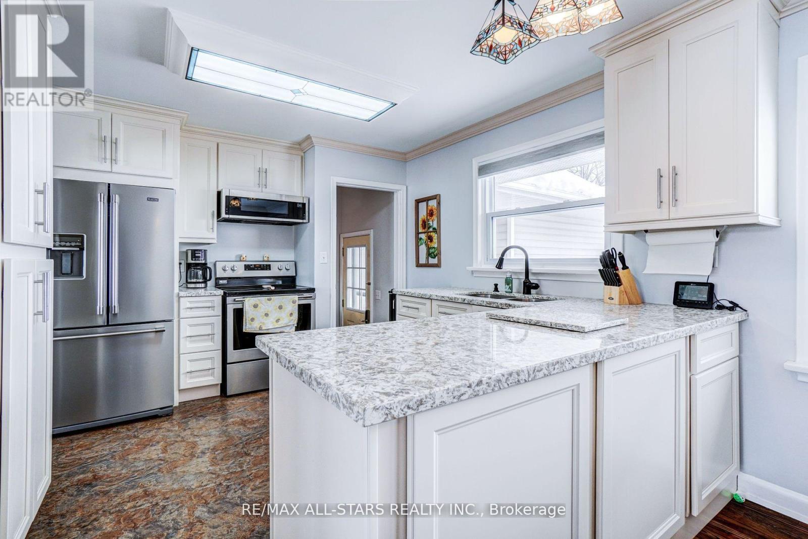 Photo 14 of 904 Eldon Road, Kawartha Lakes ON
