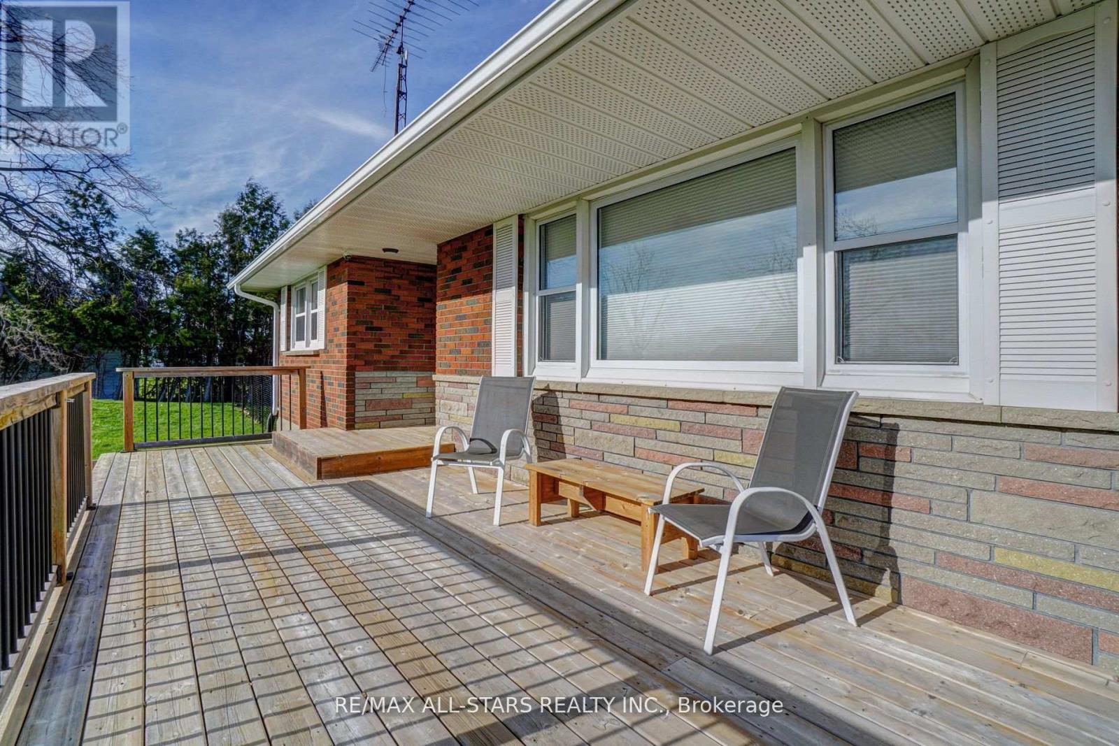 Photo 6 of 904 Eldon Road, Kawartha Lakes ON