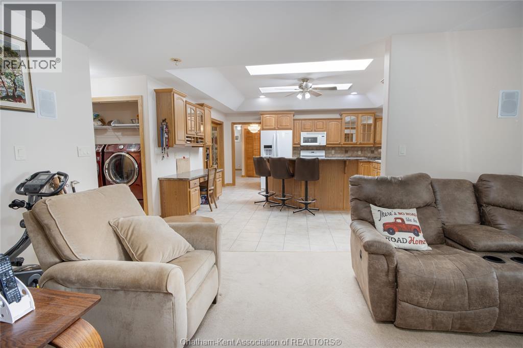Photo 9 of 630 Markham Drive, Lighthouse Cove ON