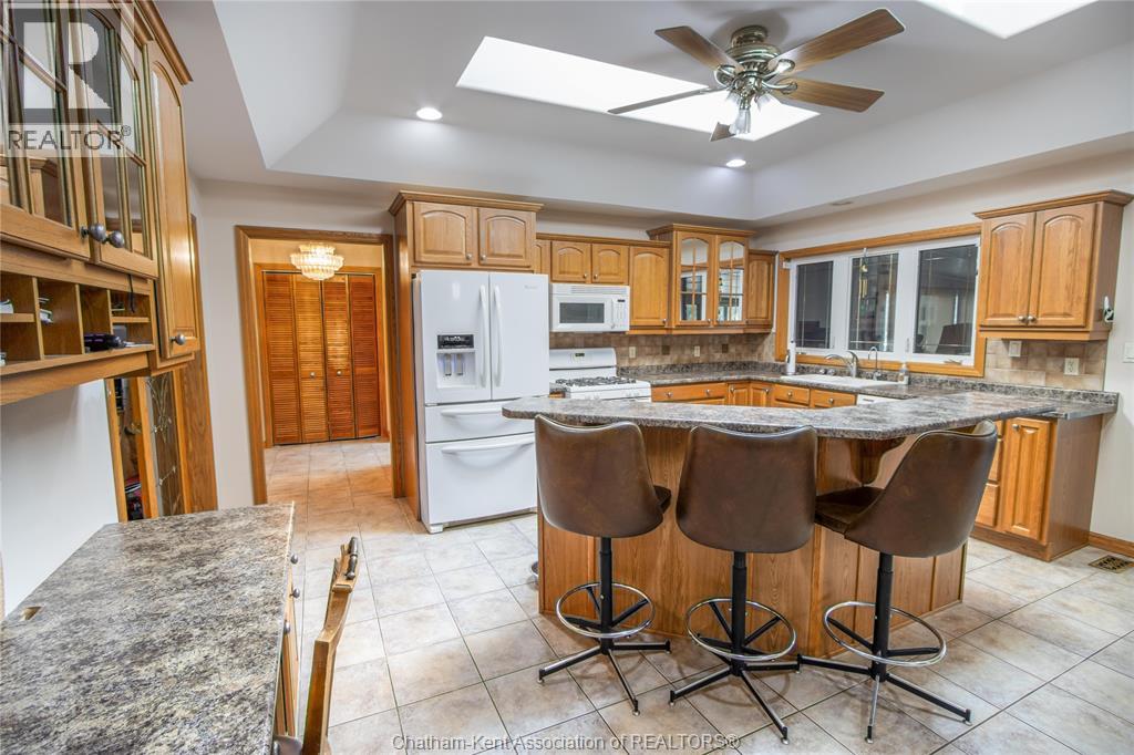 Photo 18 of 630 Markham Drive, Lighthouse Cove ON