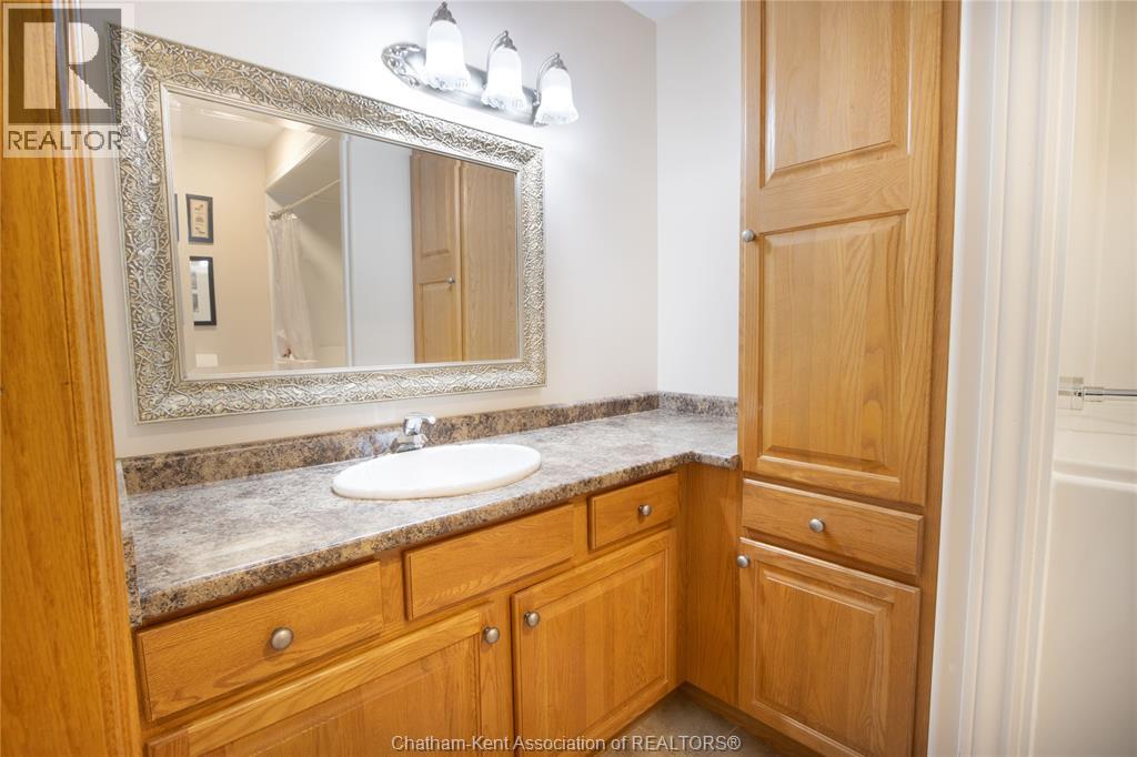 Photo 39 of 630 Markham Drive, Lighthouse Cove ON