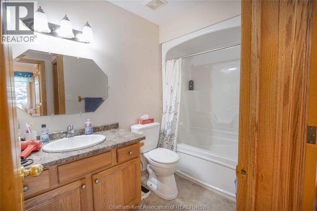 Photo 25 of 630 Markham Drive, Lighthouse Cove ON