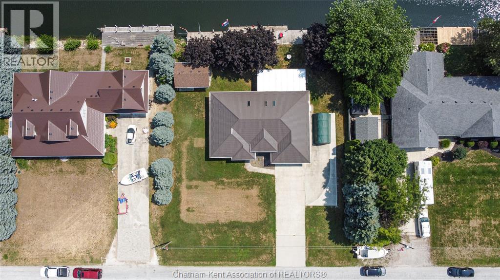 Photo 10 of 630 Markham Drive, Lighthouse Cove ON
