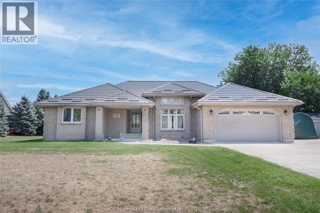 Photo 16 of 630 Markham Drive, Lighthouse Cove ON