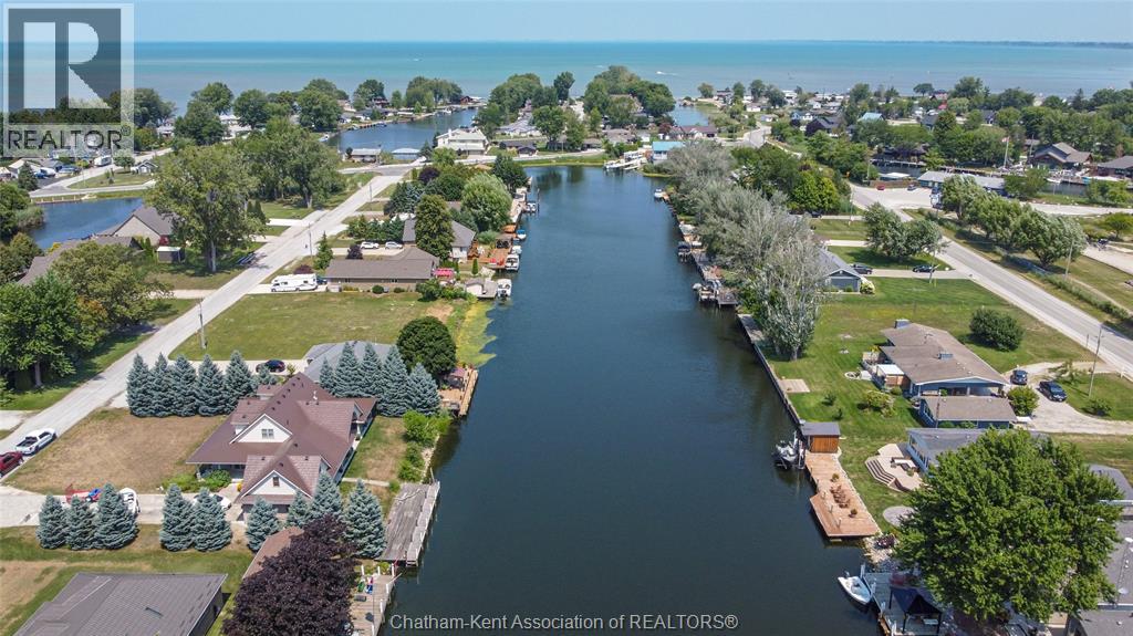 Photo 38 of 630 Markham Drive, Lighthouse Cove ON