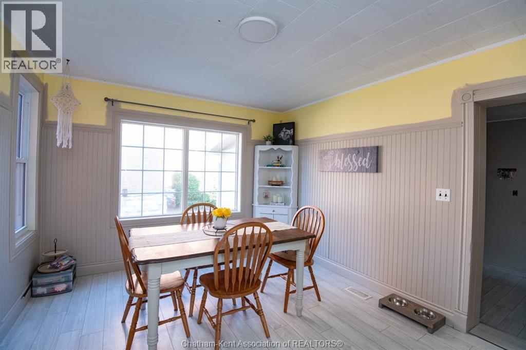 Photo 4 of 232 Hughes Street, Dresden ON