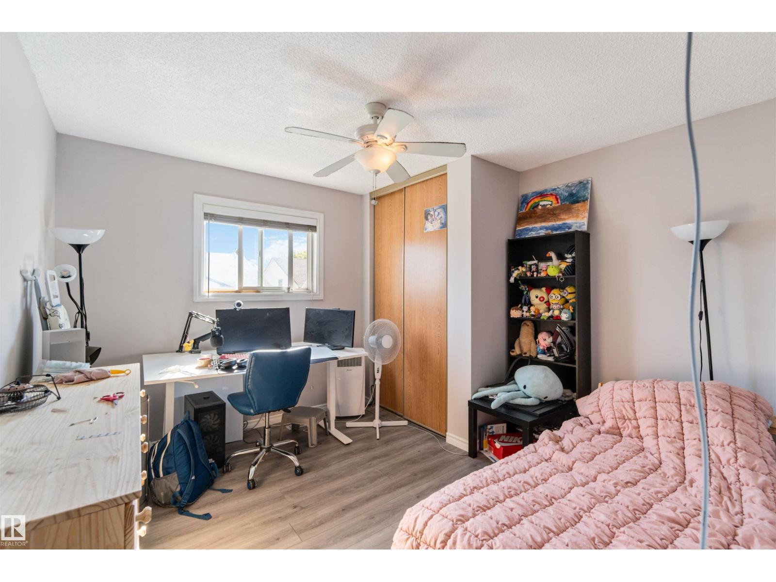 Photo 28 of 8304 157 Av Nw, Edmonton AB
