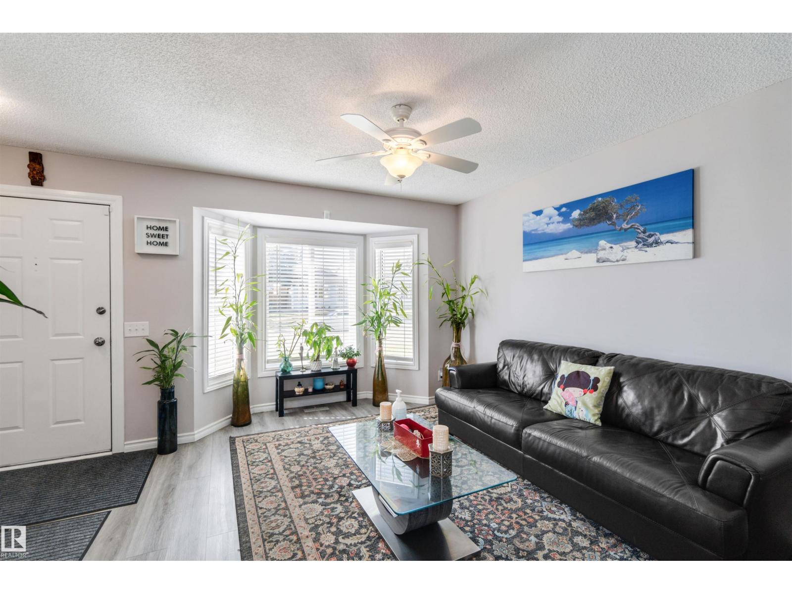 Photo 36 of 8304 157 Av Nw, Edmonton AB