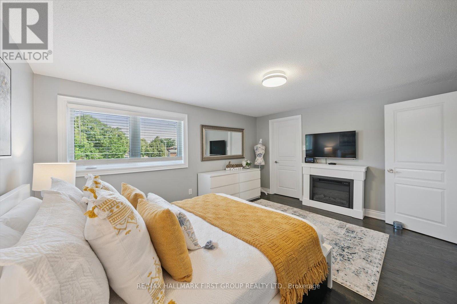 Photo 18 of 51 Andrea Lane, Vaughan ON