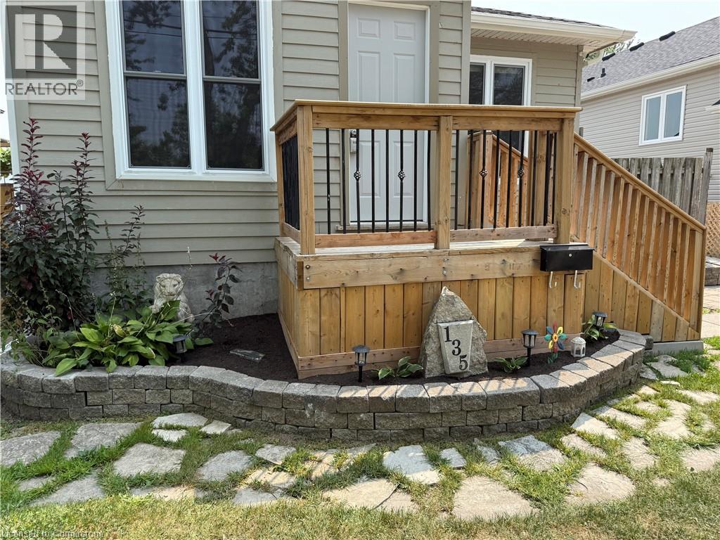 Photo 27 of 135 St George Street, Welland ON