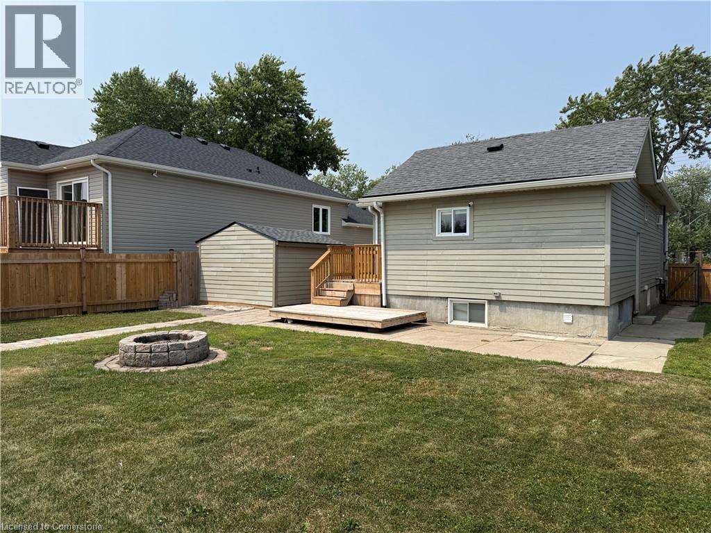 Photo 6 of 135 St George Street, Welland ON