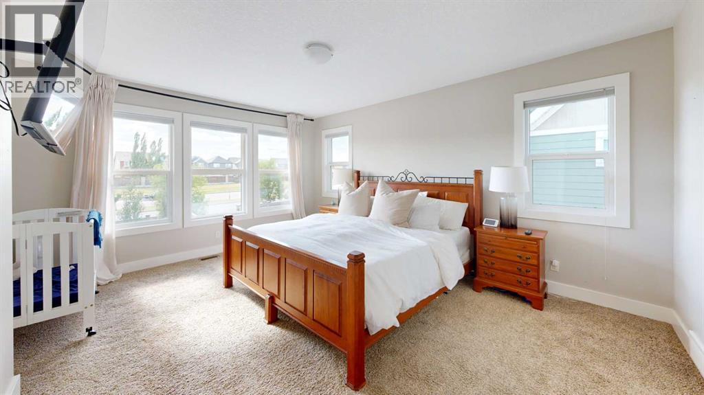 Photo 20 of 198 Mahogany Passage Se, Calgary AB