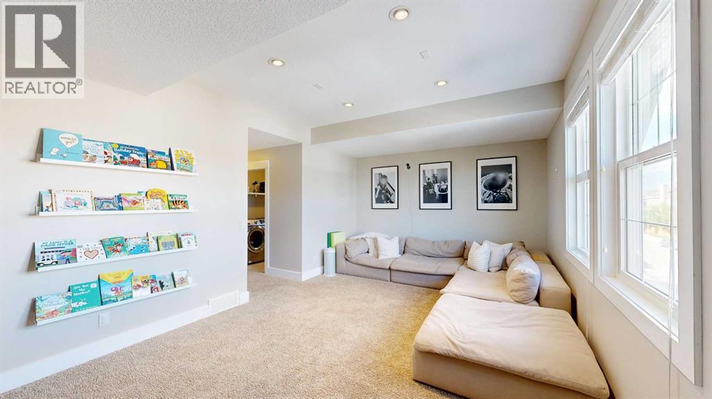 Photo 16 of 198 Mahogany Passage Se, Calgary AB