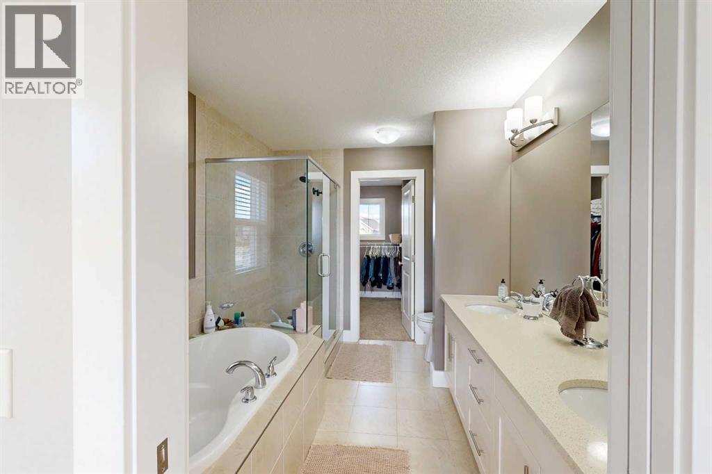 Photo 22 of 198 Mahogany Passage Se, Calgary AB