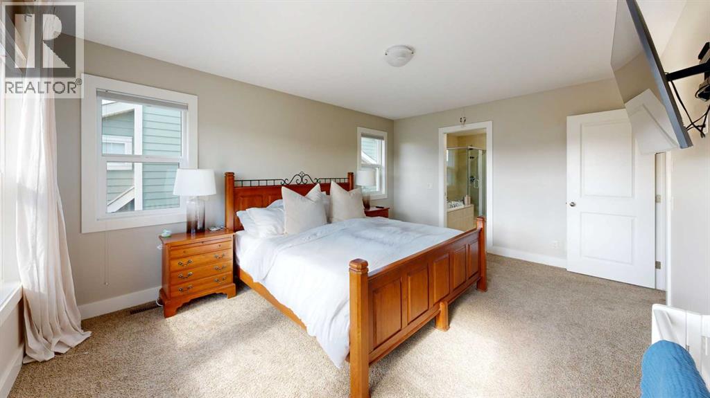 Photo 18 of 198 Mahogany Passage Se, Calgary AB