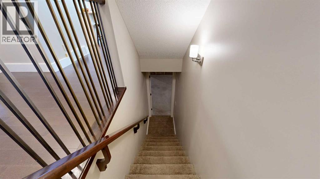 Photo 32 of 198 Mahogany Passage Se, Calgary AB